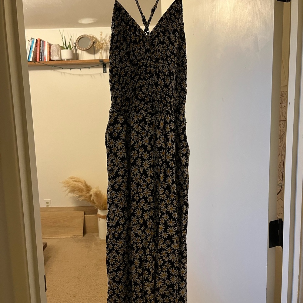 american eagle floral jumper